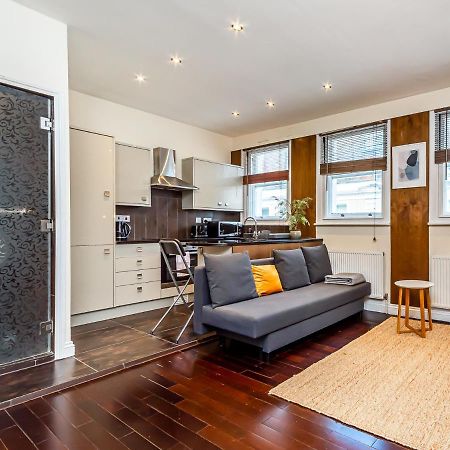 Pass The Keys West End Apartment Near Tottenham Court Road London Bagian luar foto