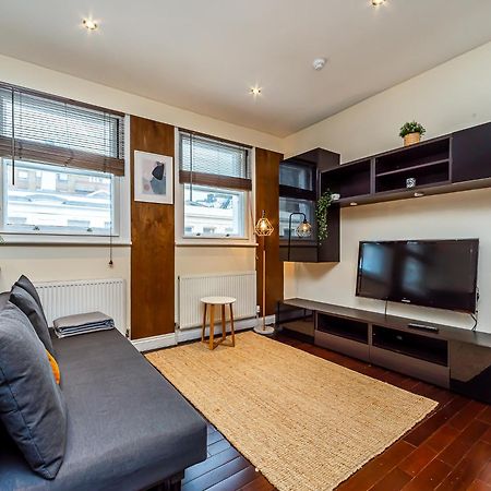 Pass The Keys West End Apartment Near Tottenham Court Road London Bagian luar foto