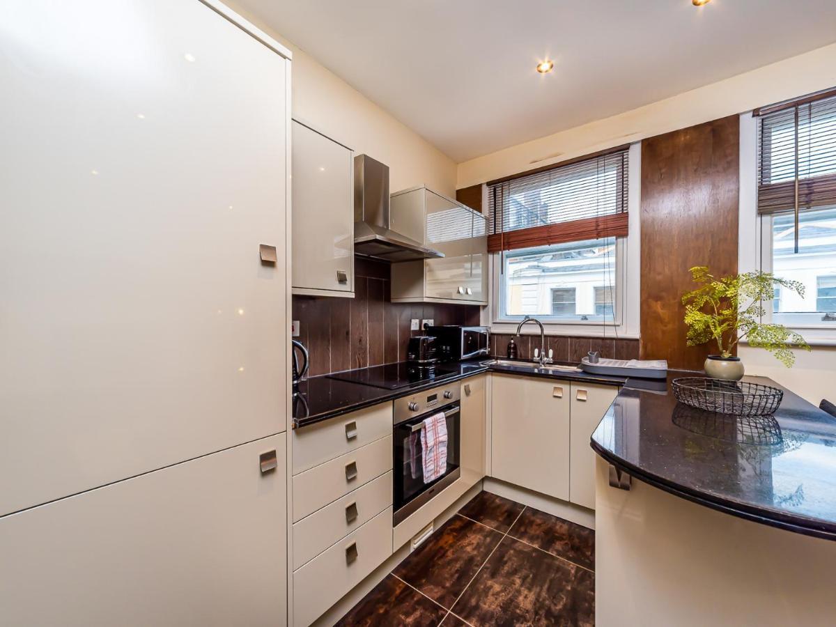 Pass The Keys West End Apartment Near Tottenham Court Road London Bagian luar foto